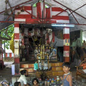 Healing Shrine, Tamil Nadu 2007. (Photo: Gabriele Alex)