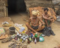 Folk healer and his medicine, Tamil Nadu 2007 (Photo: Gabriele Alex)