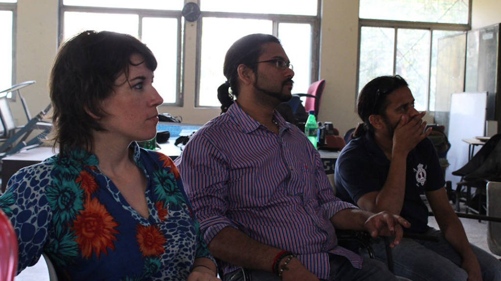 Annelies Kusters (the researcher), Amaresh Gopalakrishnan (hearing research assistant and interpreter), and Sujit Sahasrabudhe (deaf research assistant). (Photo: Annelies Kusters)